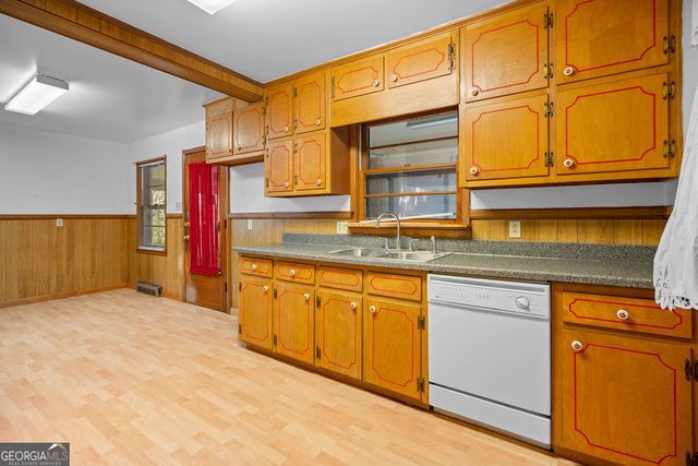 130 Club Drive, Stockbridge, GA 30281