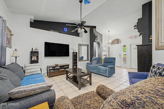 3870 W ALAMEDA Road, Glendale, AZ 85310