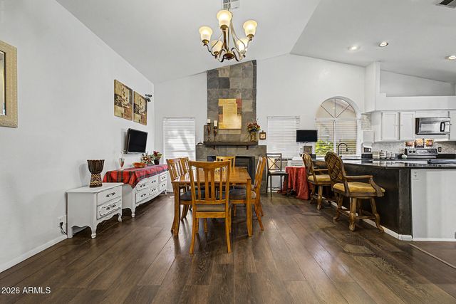 3870 W ALAMEDA Road, Glendale, AZ 85310
