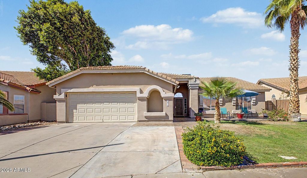 3870 W ALAMEDA Road, Glendale, AZ 85310