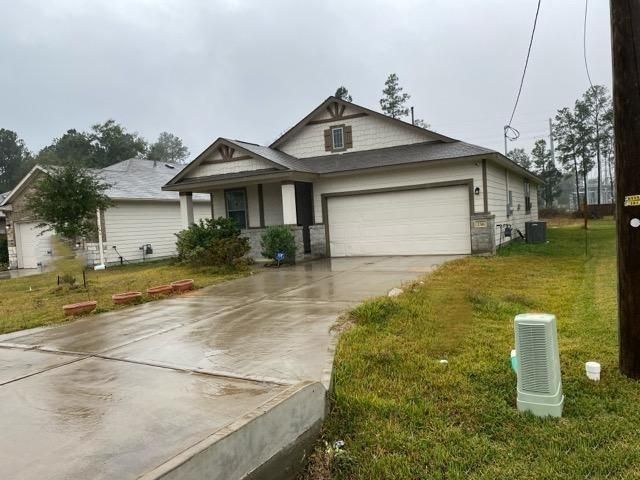 236 County Road 5102f, Cleveland, TX 77327