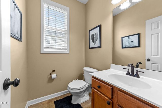 2424 Deermist Way, Fuquay Varina, NC 27526
