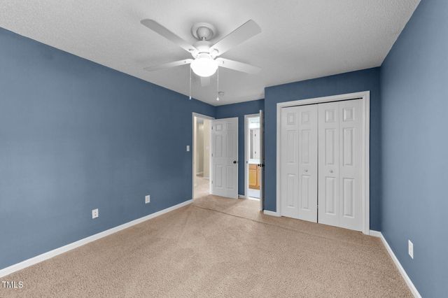 2424 Deermist Way, Fuquay Varina, NC 27526