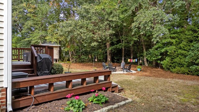 2424 Deermist Way, Fuquay Varina, NC 27526