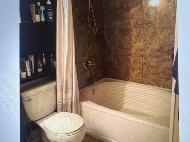 201 Villa Cir 201, Boynton Beach, FL 33435
