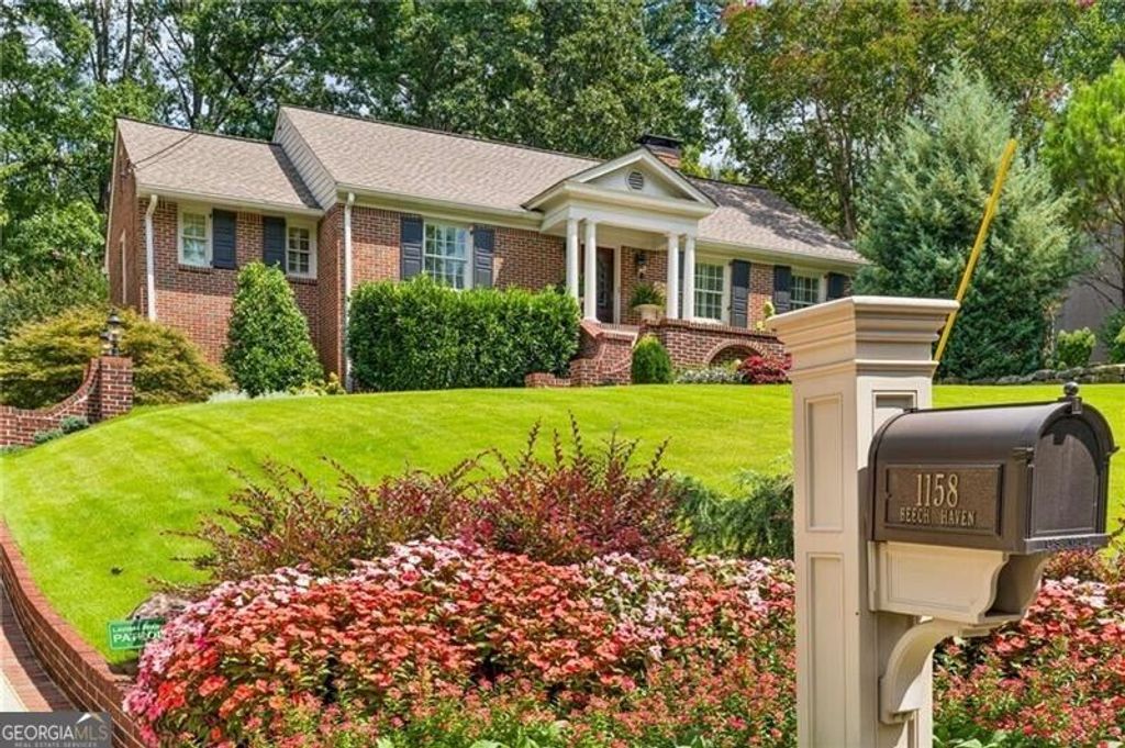1158 Beech Haven Road NE, Atlanta, GA 30324 — photo 2