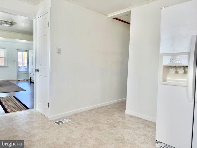 557 COMPASS ROAD, Middle River, MD 21220