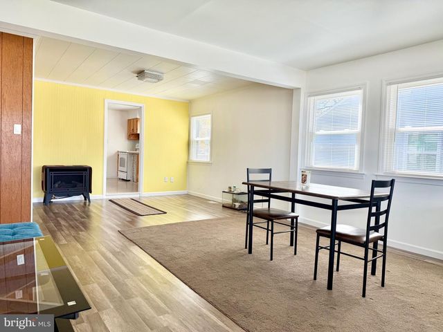 557 COMPASS ROAD, Middle River, MD 21220
