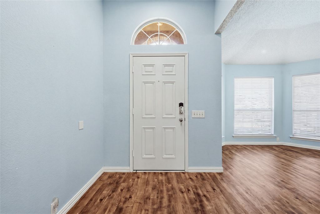 408 Pin Oak Trail, Keller, TX 76248 — photo 2