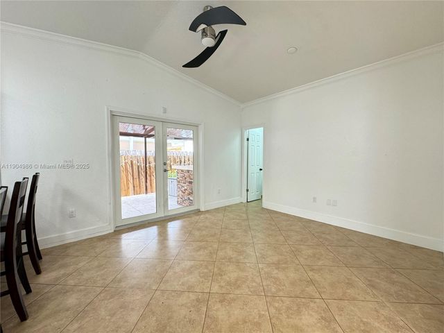2875 W 72nd Ter, Hialeah, FL 33018