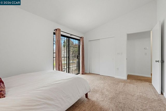 8314 New York Dr, Stockton, CA 95210