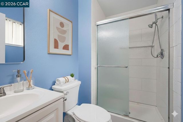 8314 New York Dr, Stockton, CA 95210