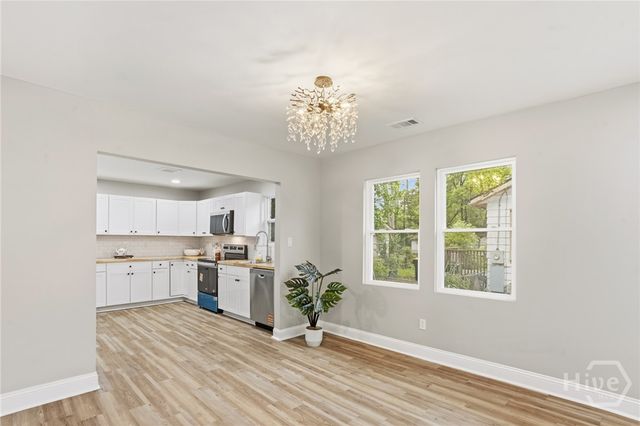 405 N Baldwin Cir, Savannah, GA 31405