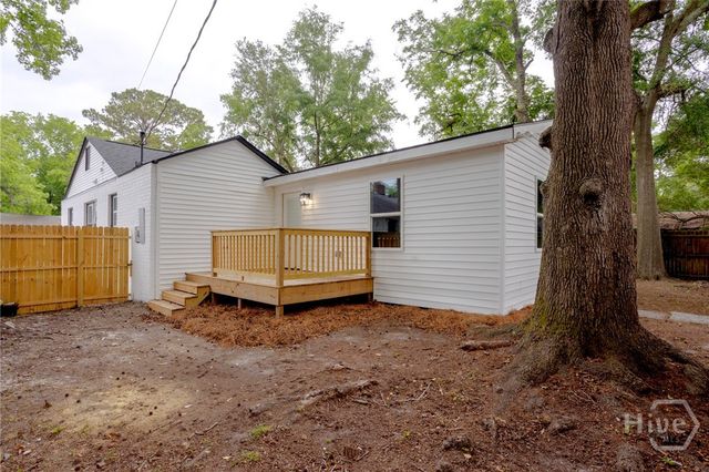 405 N Baldwin Cir, Savannah, GA 31405