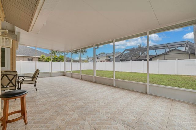 10904 AUTUMN OAK PLACE, Tampa, FL 33618