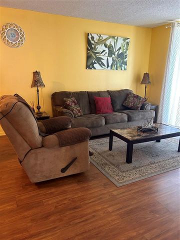 2860 Somerset Drive 311k, Lauderdale Lakes, FL 33311
