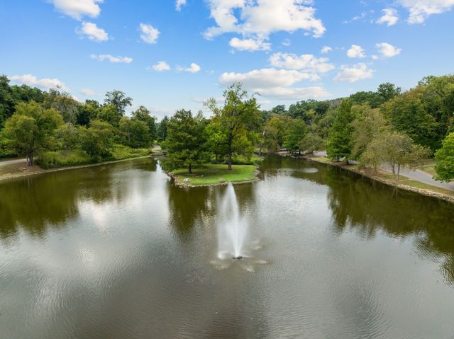 2428 Brittany Dr, Nashville, TN 37206