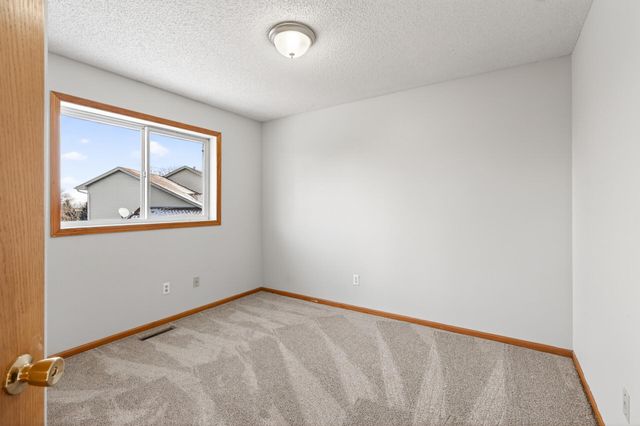 13630 58th Avenue N, Plymouth, MN 55446