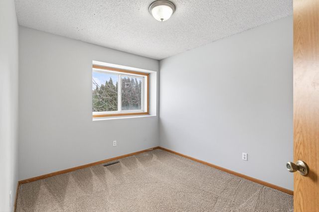 13630 58th Avenue N, Plymouth, MN 55446