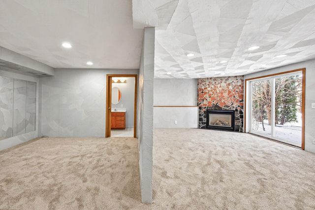 13630 58th Avenue N, Plymouth, MN 55446