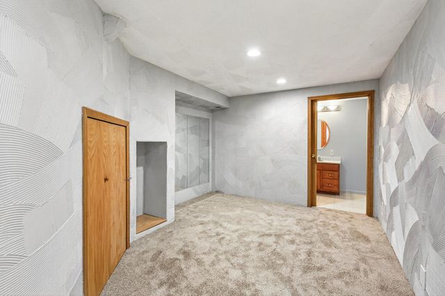 13630 58th Avenue N, Plymouth, MN 55446