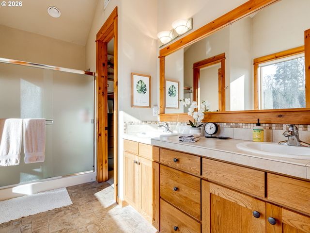 12800 Ne SALMON CREEK Ave C110, Vancouver, WA 98686