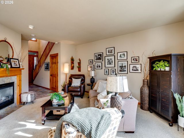 12800 Ne SALMON CREEK Ave C110, Vancouver, WA 98686