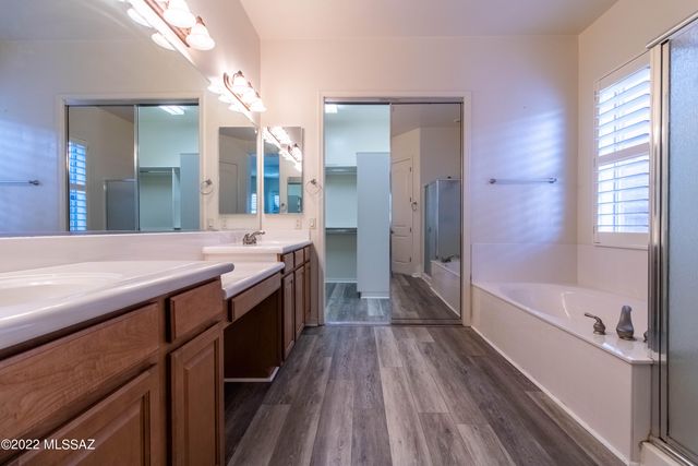 11877 N Mesquite Hollow Drive, Oro Valley, AZ 85737