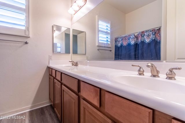 11877 N Mesquite Hollow Drive, Oro Valley, AZ 85737