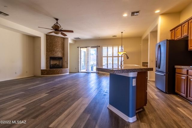11877 N Mesquite Hollow Drive, Oro Valley, AZ 85737