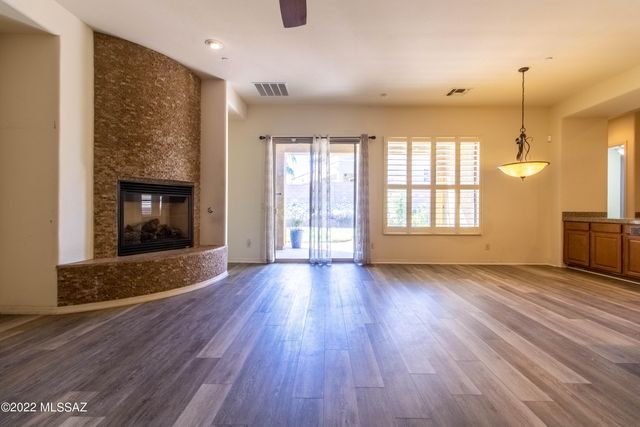 11877 N Mesquite Hollow Drive, Oro Valley, AZ 85737