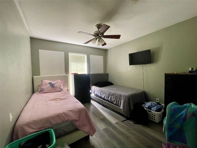 8541 Meadow Parkway Drive, Shreveport, LA 71108