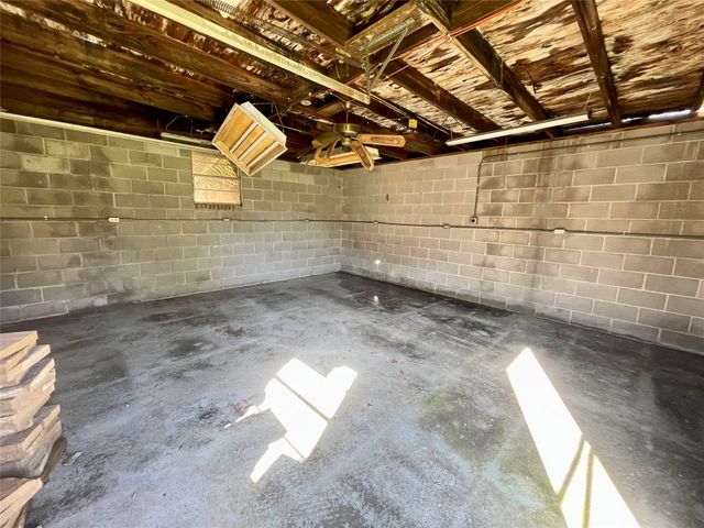 8541 Meadow Parkway Drive, Shreveport, LA 71108