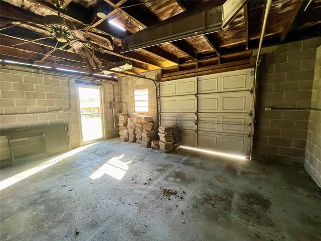 8541 Meadow Parkway Drive, Shreveport, LA 71108