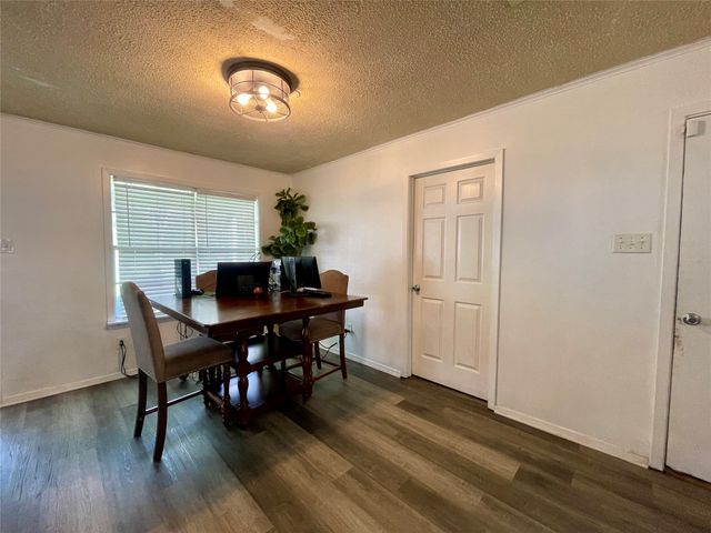 8541 Meadow Parkway Drive, Shreveport, LA 71108