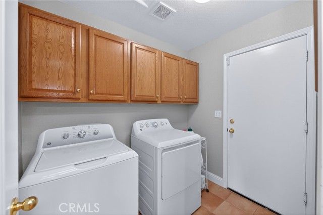 2329 Prescott, Clovis, CA 93619