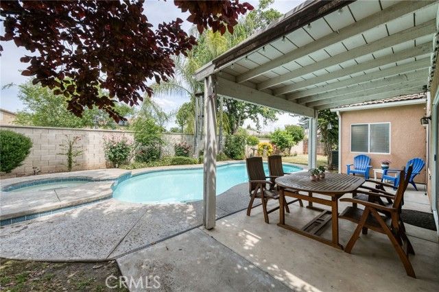 2329 Prescott, Clovis, CA 93619