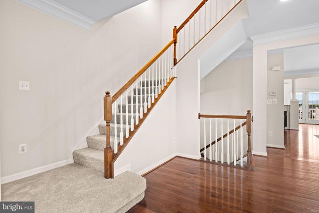 25741 CLAIRMONT MANOR SQ, Aldie, VA 20105
