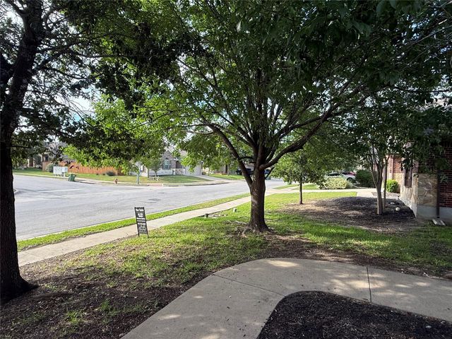 11633 Sun Glass DR, Manor, TX 78653