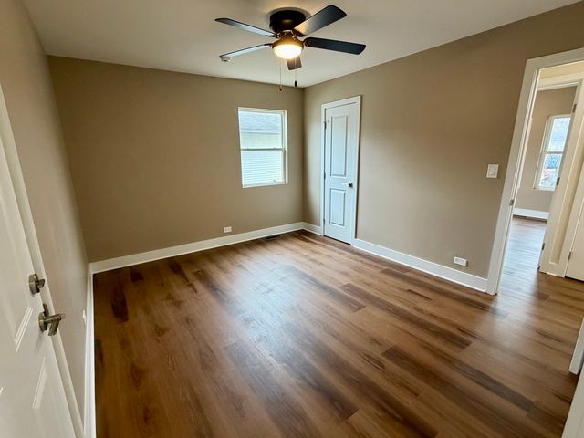 54 Brantwood Avenue, Elk Grove Village, IL 60007