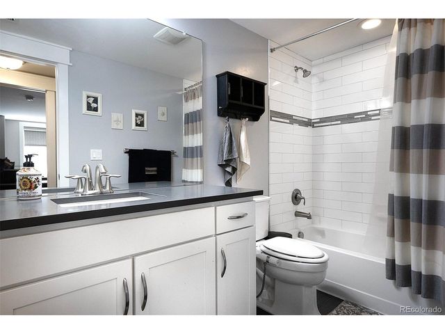 8061 E 50th Pl, Denver, CO 80238