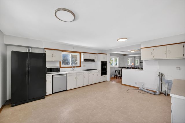 123 7th Street, West Des Moines, IA 50265