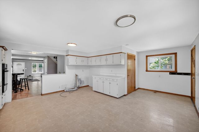 123 7th Street, West Des Moines, IA 50265