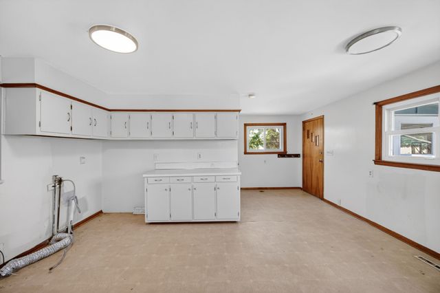 123 7th Street, West Des Moines, IA 50265