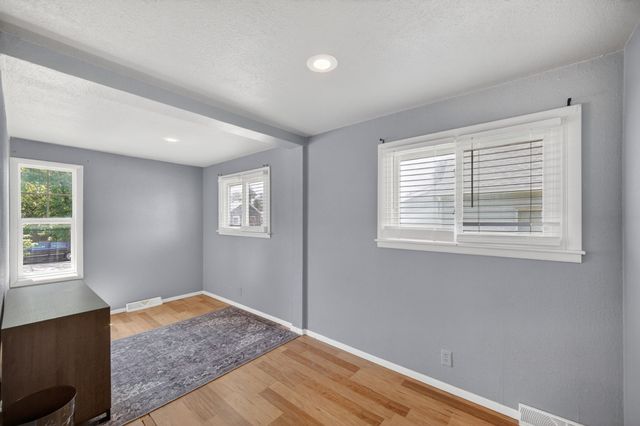 123 7th Street, West Des Moines, IA 50265