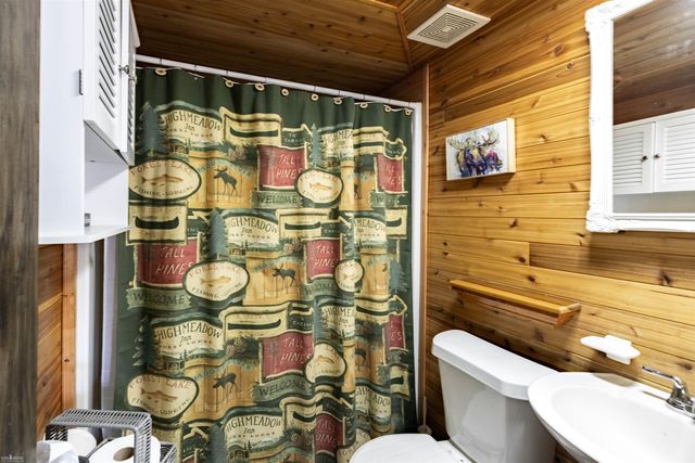10388 Hunters Trail, Lake, MI 48632