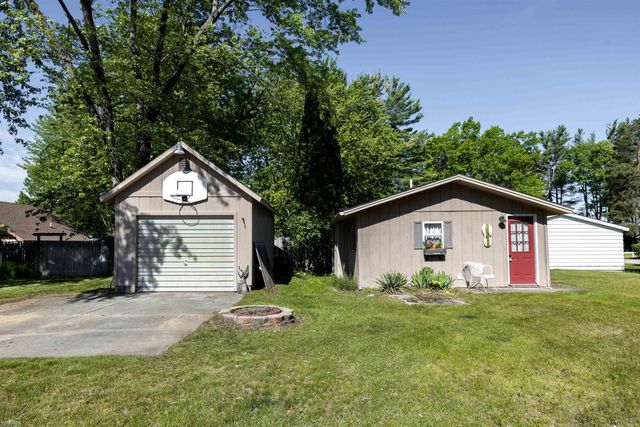 10388 Hunters Trail, Lake, MI 48632
