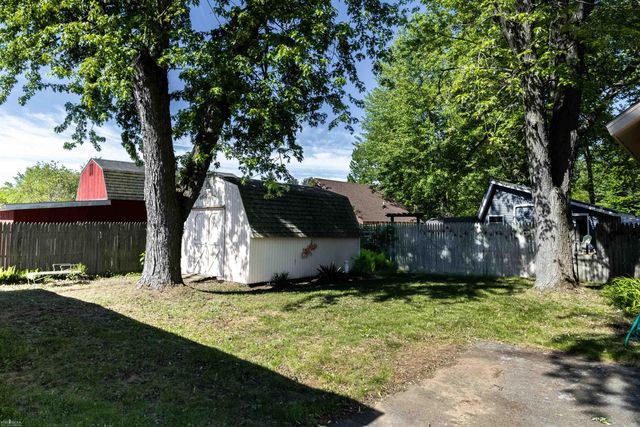 10388 Hunters Trail, Lake, MI 48632