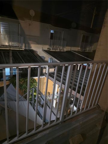 7701 W 36th Ave 3, Hialeah, FL 33018