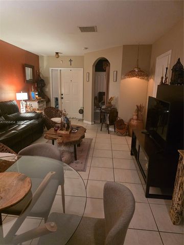 7701 W 36th Ave 3, Hialeah, FL 33018